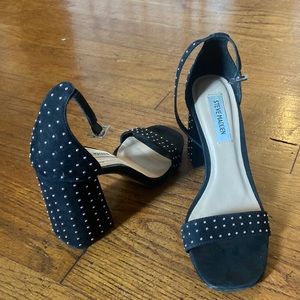 Steve Madden Carsson Heel - like new!
